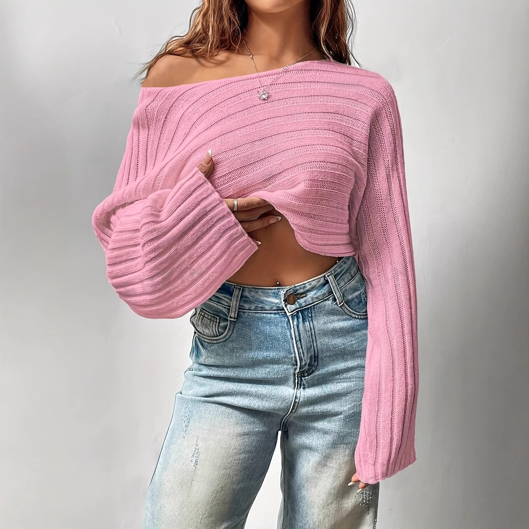 Cropped crew neck sweater 16