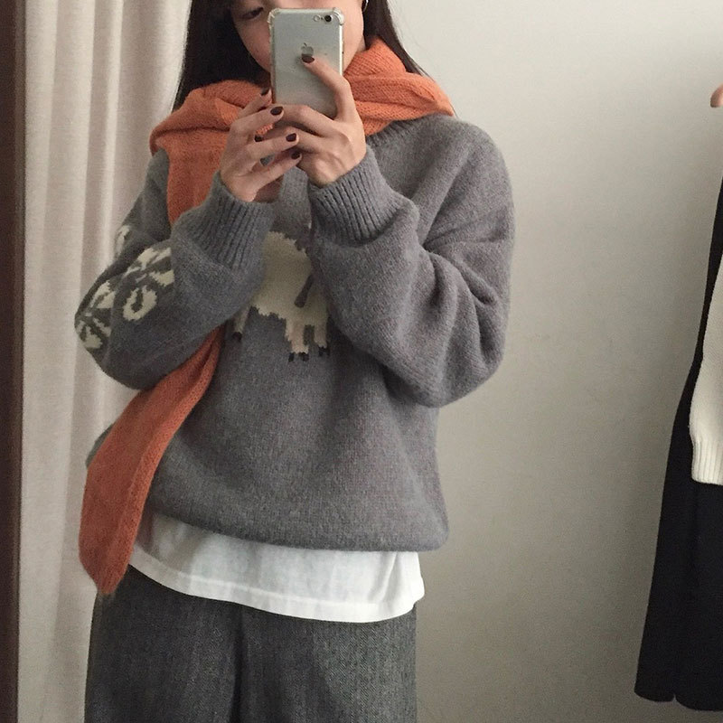 Loose versatile sweater 8 02