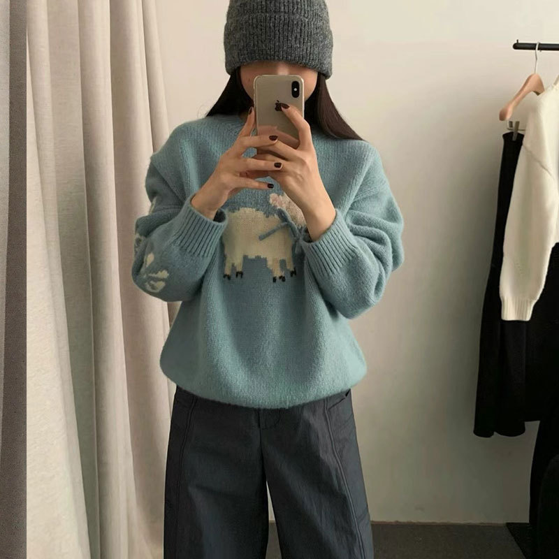 Loose versatile sweater 8