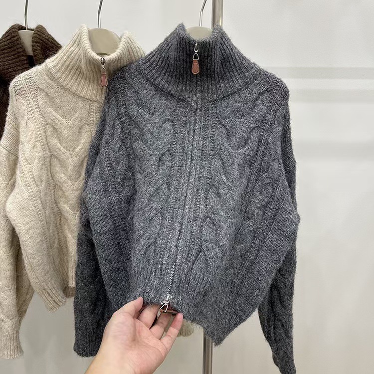 stand collar sweater 31