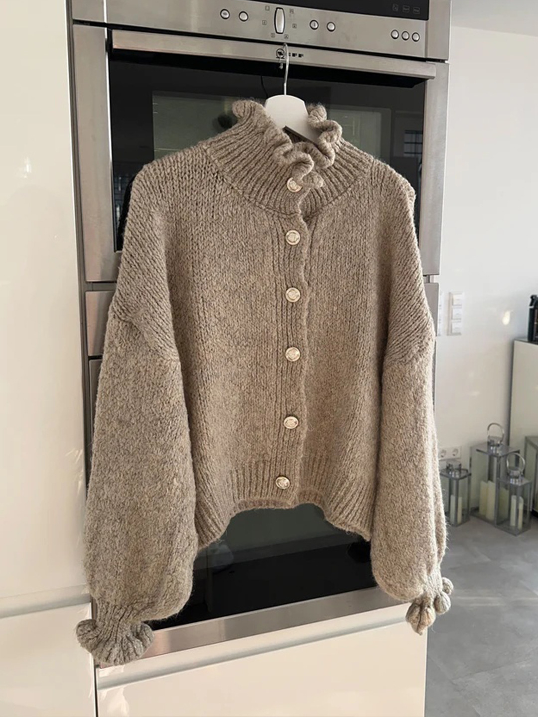Sweet style loose coat 32